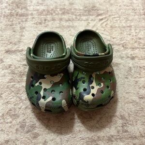 Baby Camo Crocs